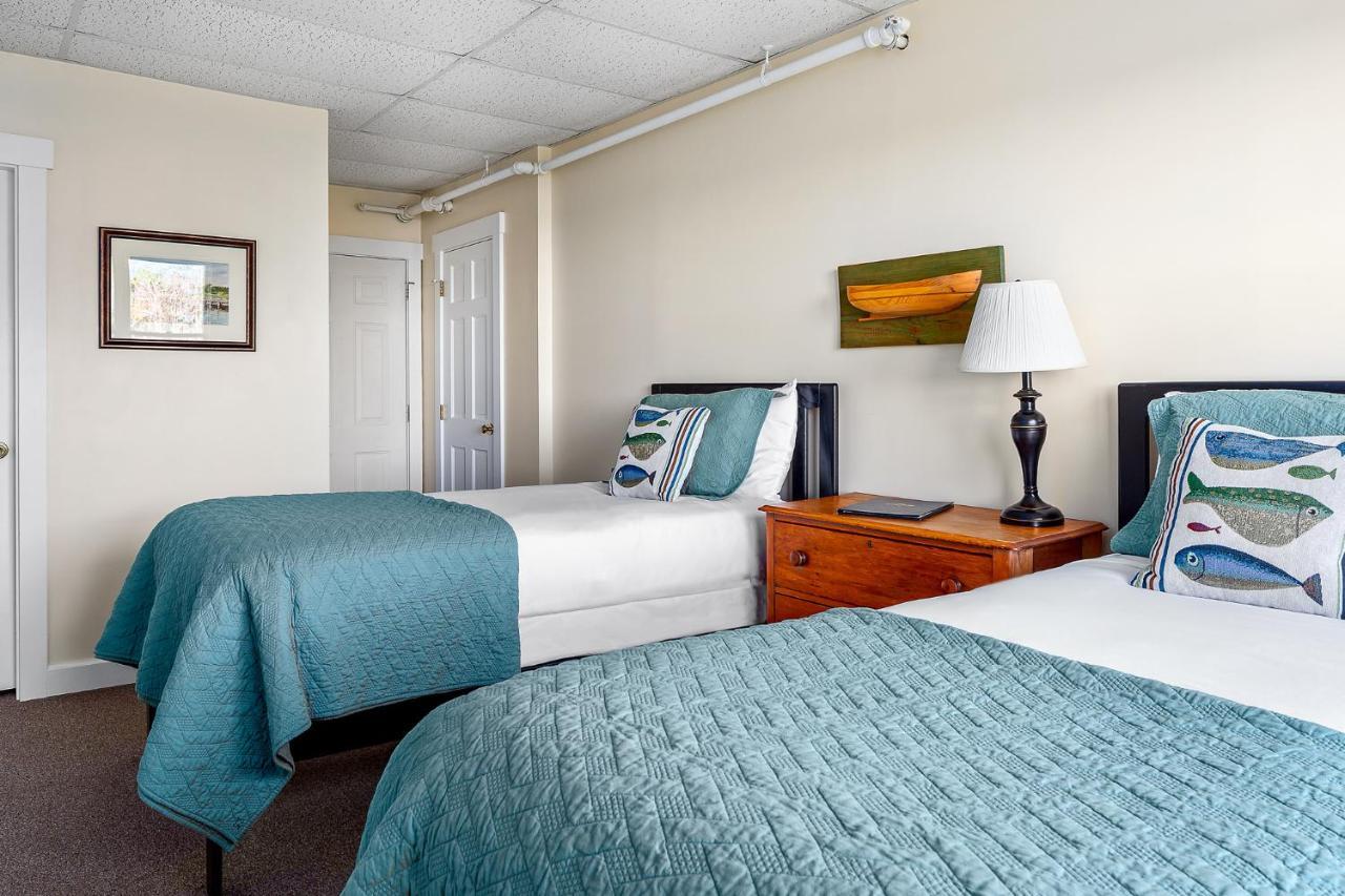 East Wind Inn & Suites Tenants Harbor Екстериор снимка