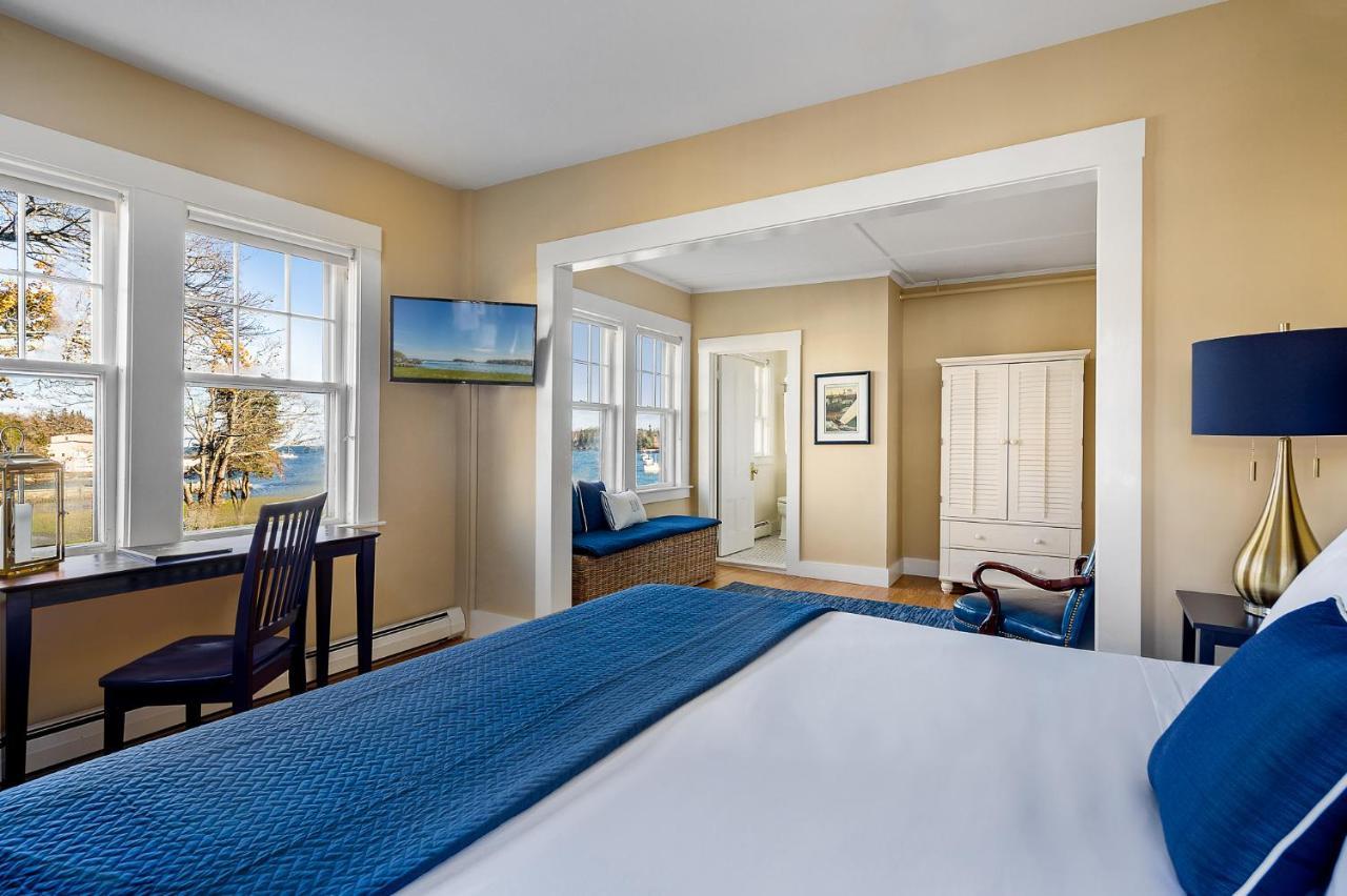 East Wind Inn & Suites Tenants Harbor Екстериор снимка