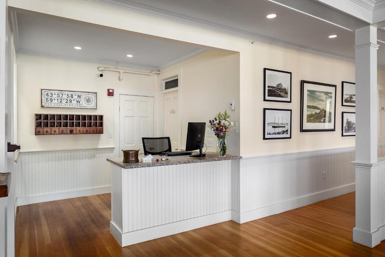 East Wind Inn & Suites Tenants Harbor Екстериор снимка