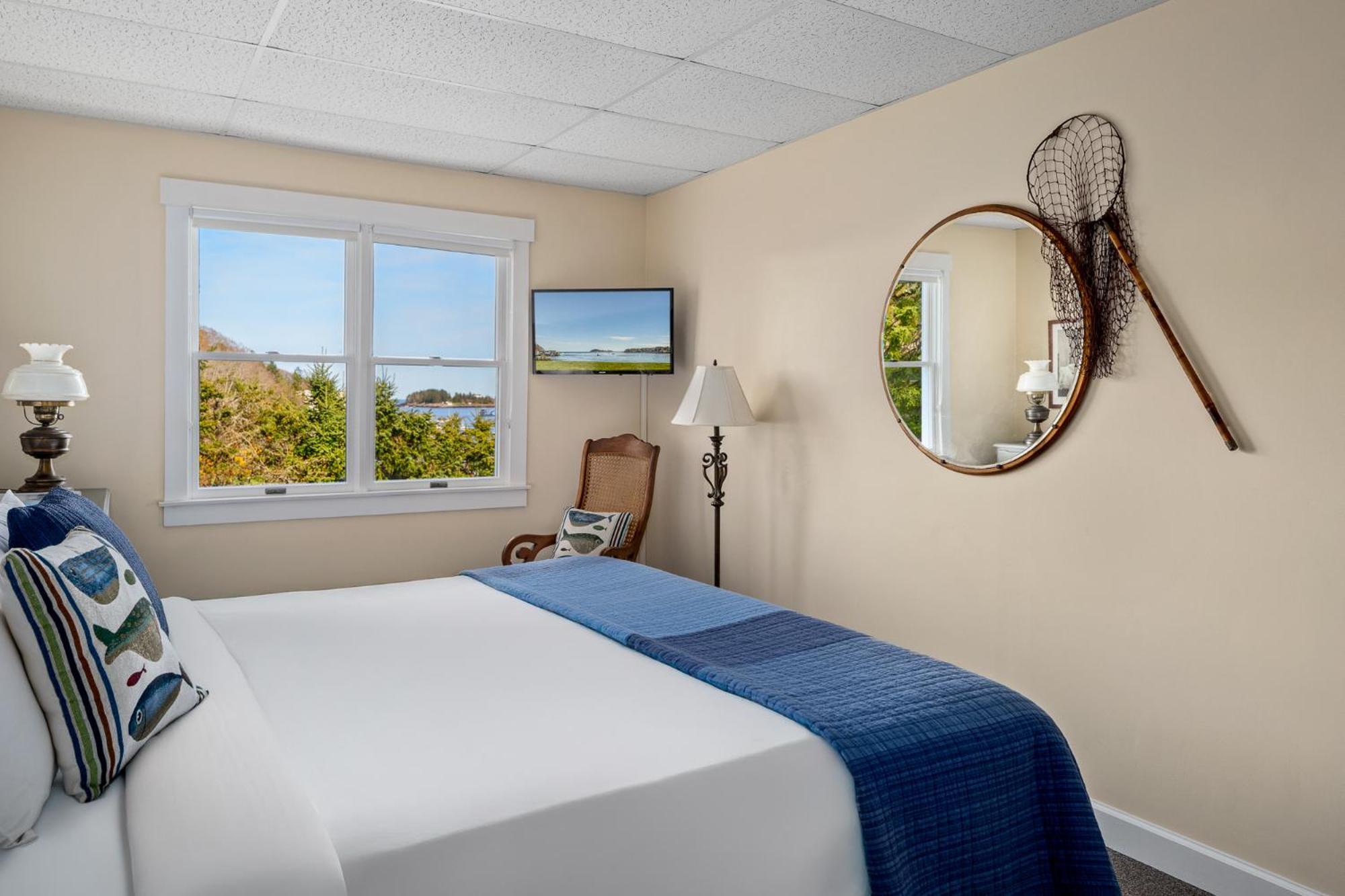 East Wind Inn & Suites Tenants Harbor Екстериор снимка