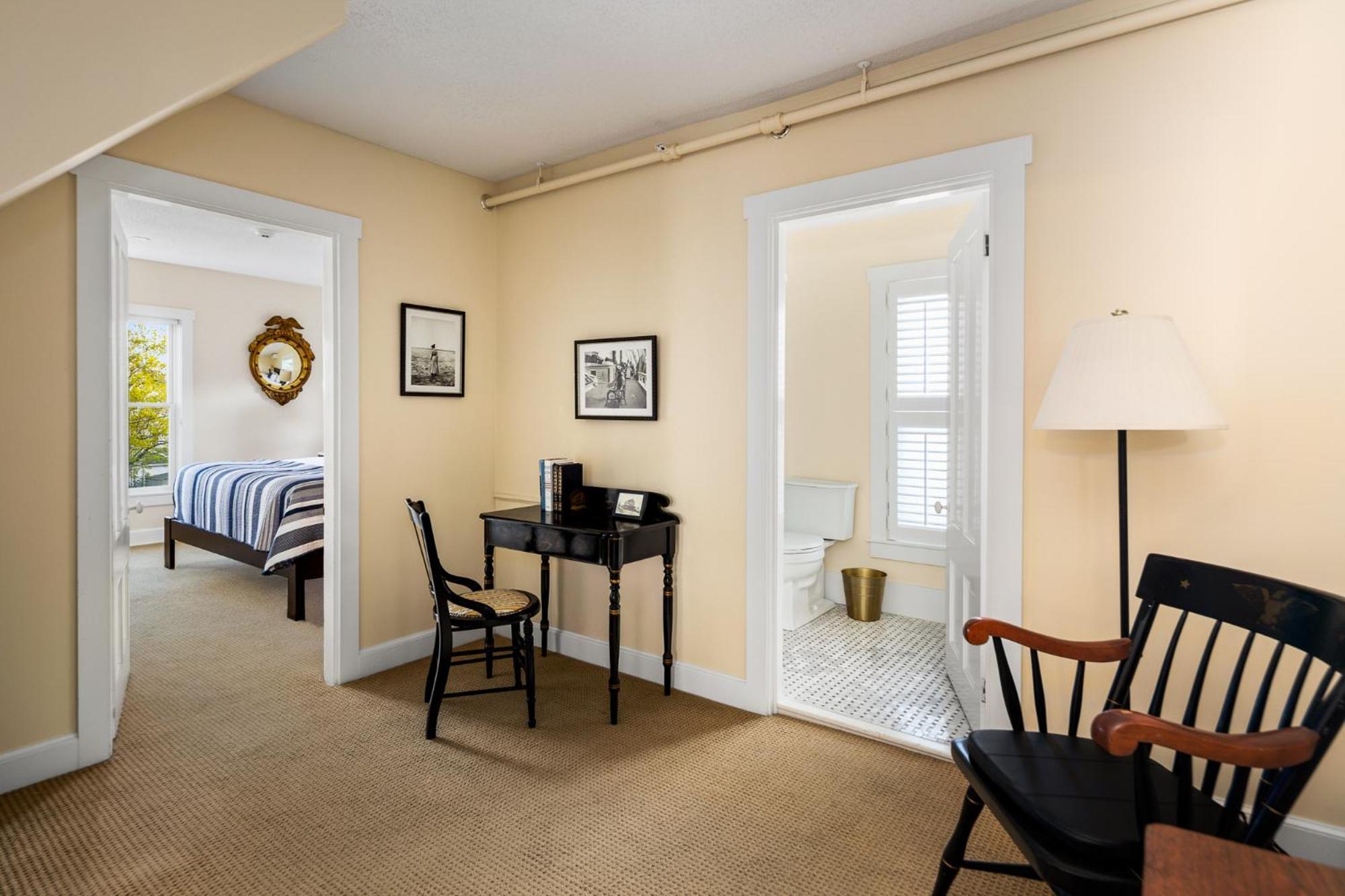 East Wind Inn & Suites Tenants Harbor Екстериор снимка